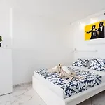 Home2book Bright Ocean View Appartement